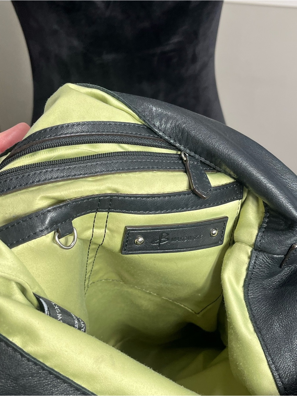 b. Makowsky vintage leather purse - Picture 12 of 13